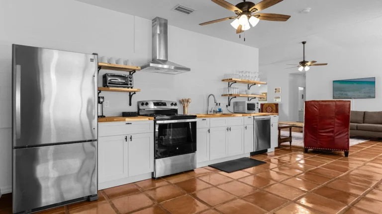 Full sized kitchen with brand new appliances ready to be used